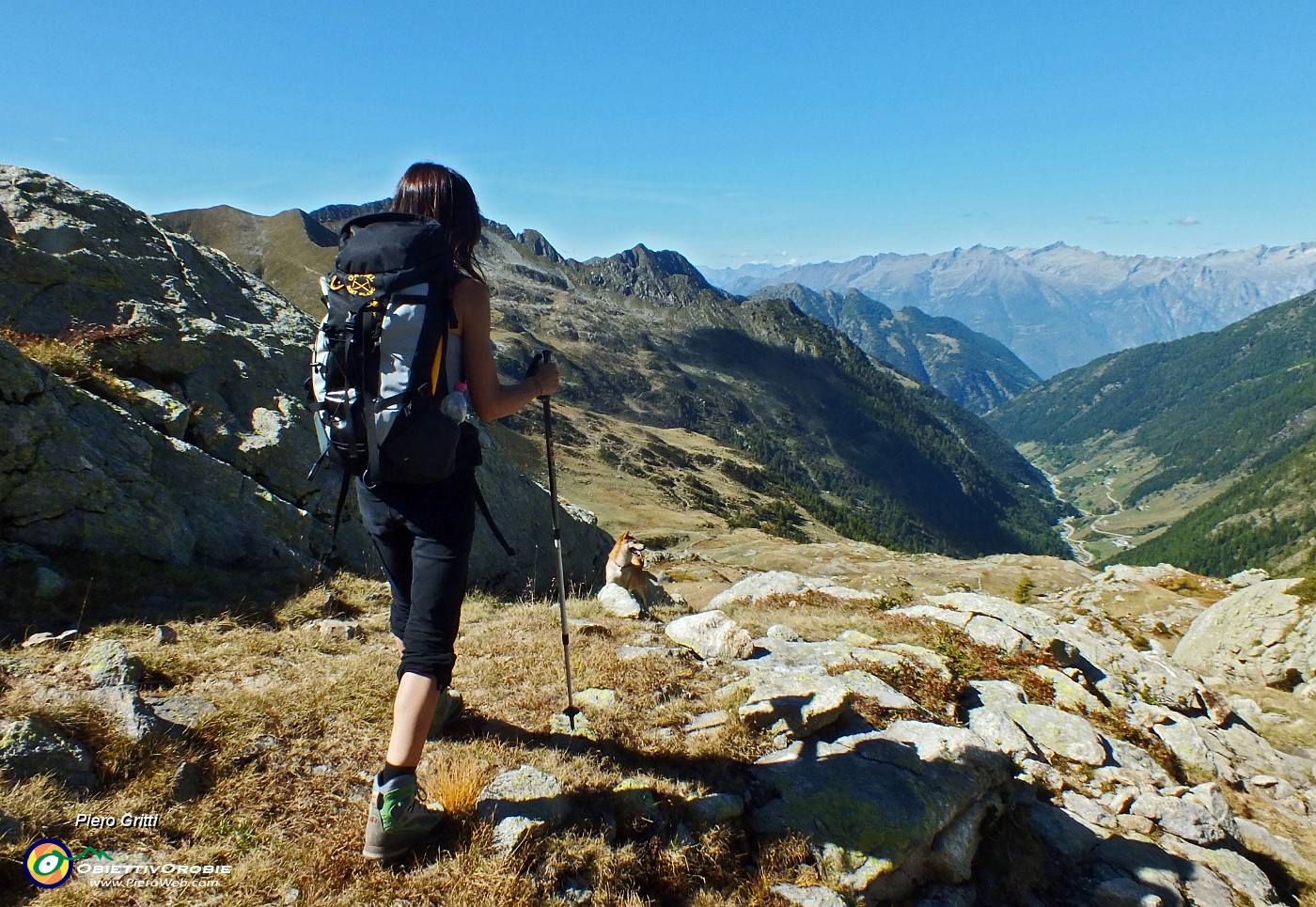 55 La Valle Lunga e le Alpi Retiche.JPG